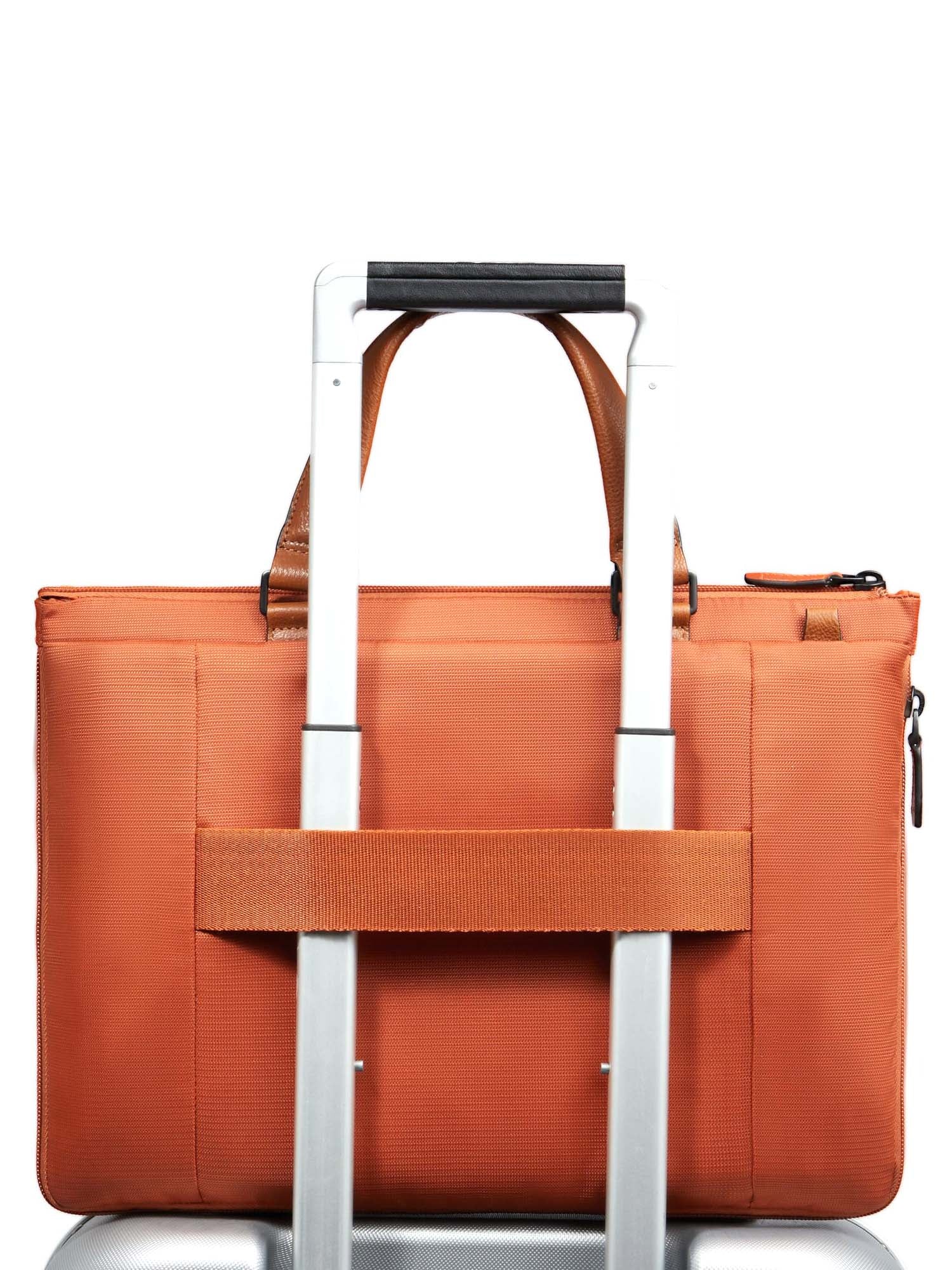 Cartelle Arancio Piquadro