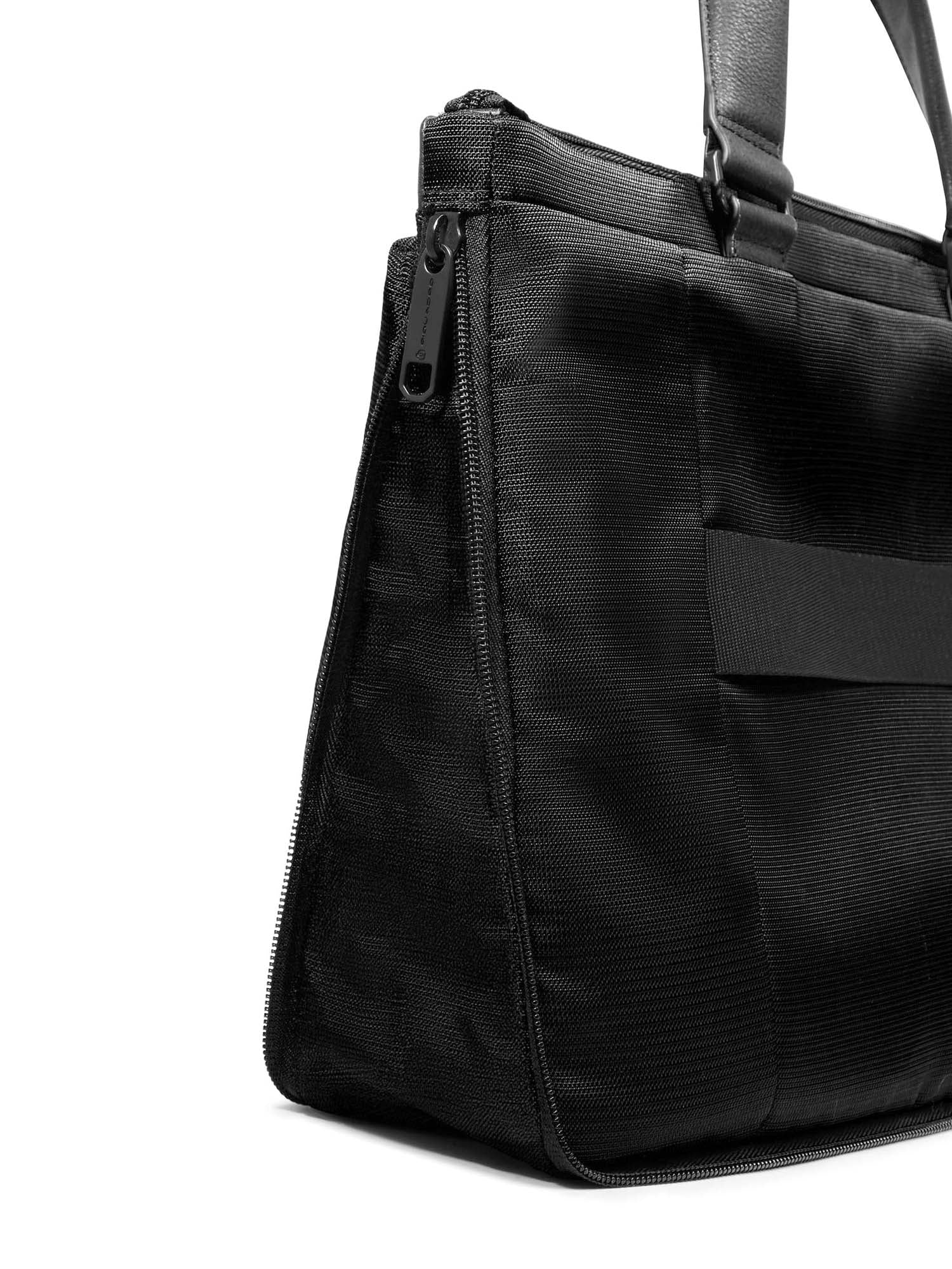 Cartelle Nero Piquadro