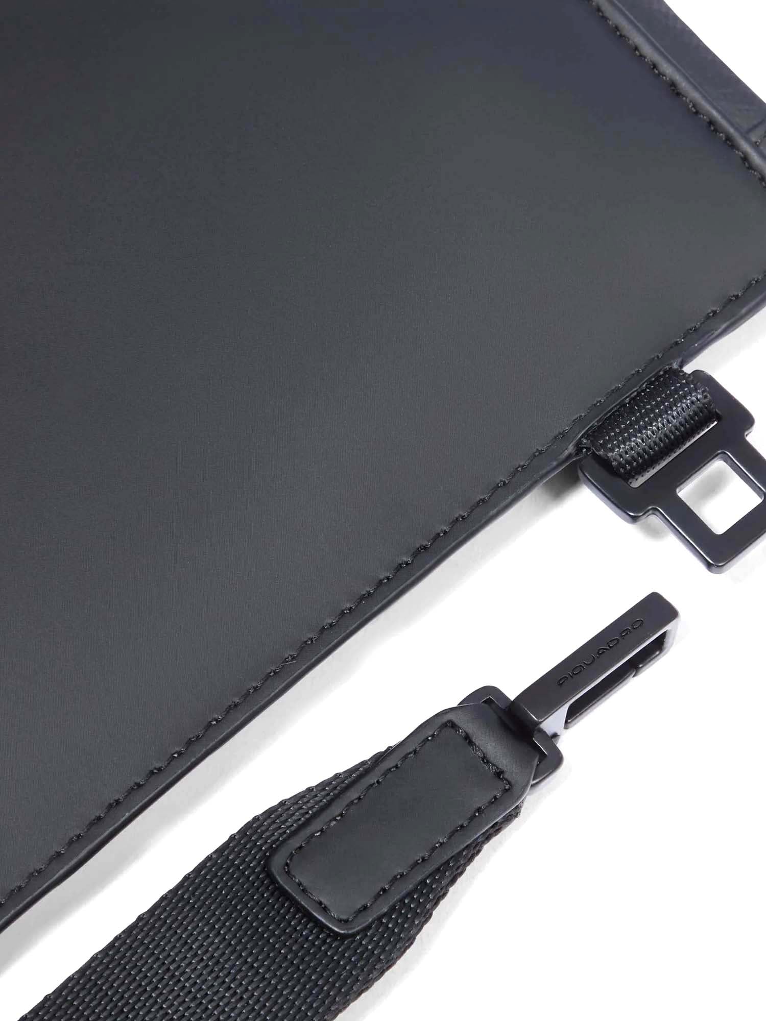 Pochette Nero Piquadro