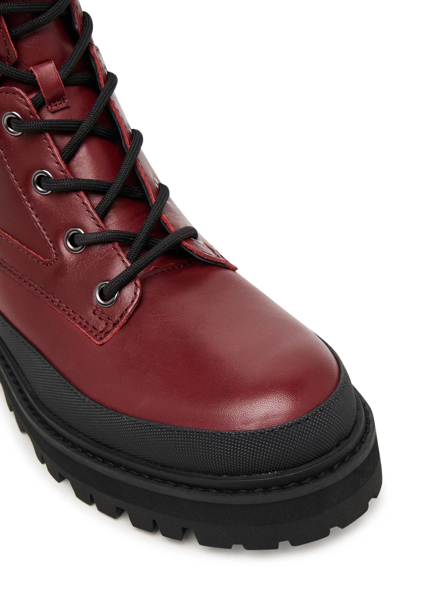 Anfibi Bordeaux Guess