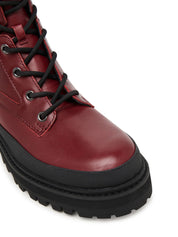 Anfibi Bordeaux Guess