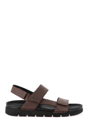 Sandali con strappi Marrone Grunland