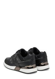 Sneakers Nero Guess