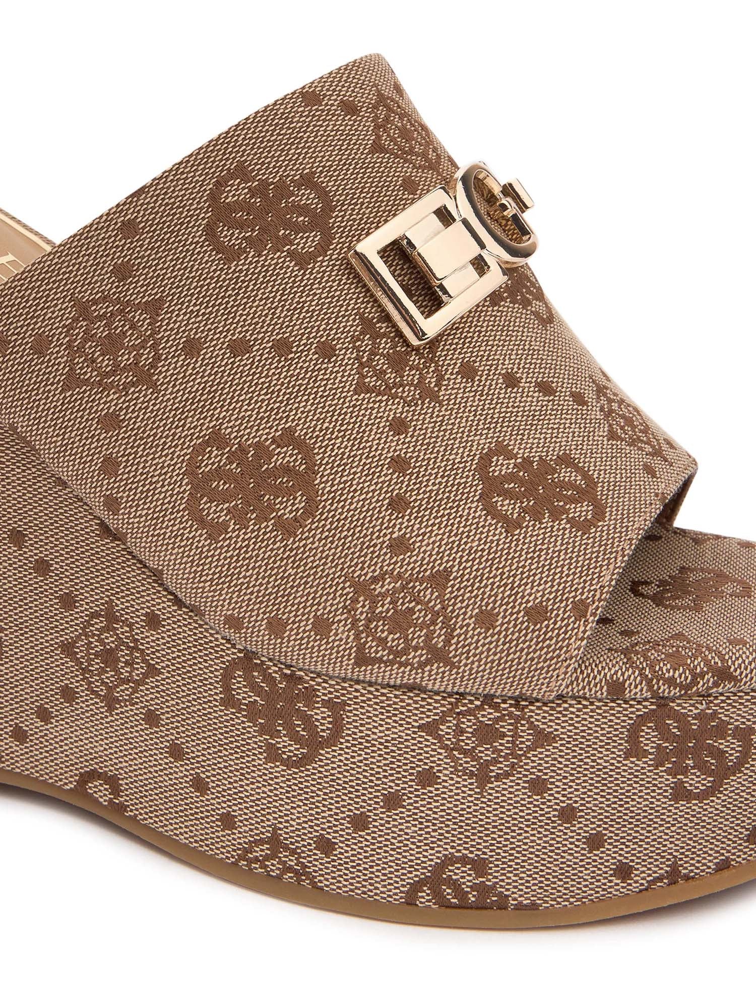 Sandali zeppa Marrone Guess