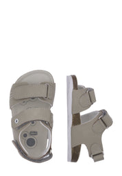 Sandali con strappi Verde Chicco