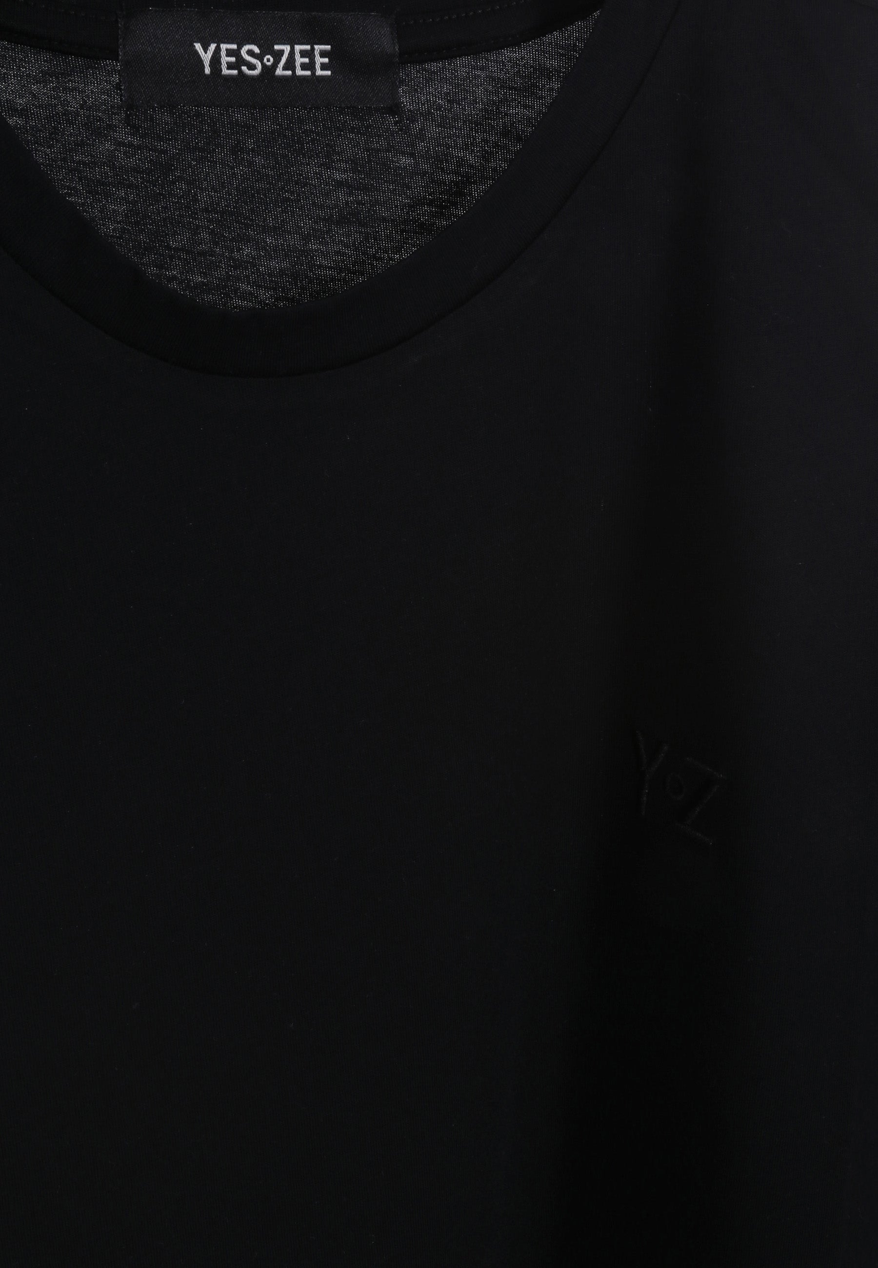 T-shirt Nero Yes-zee