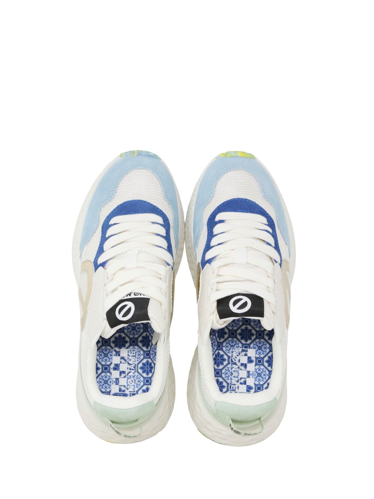 Sneakers Bianco No Name