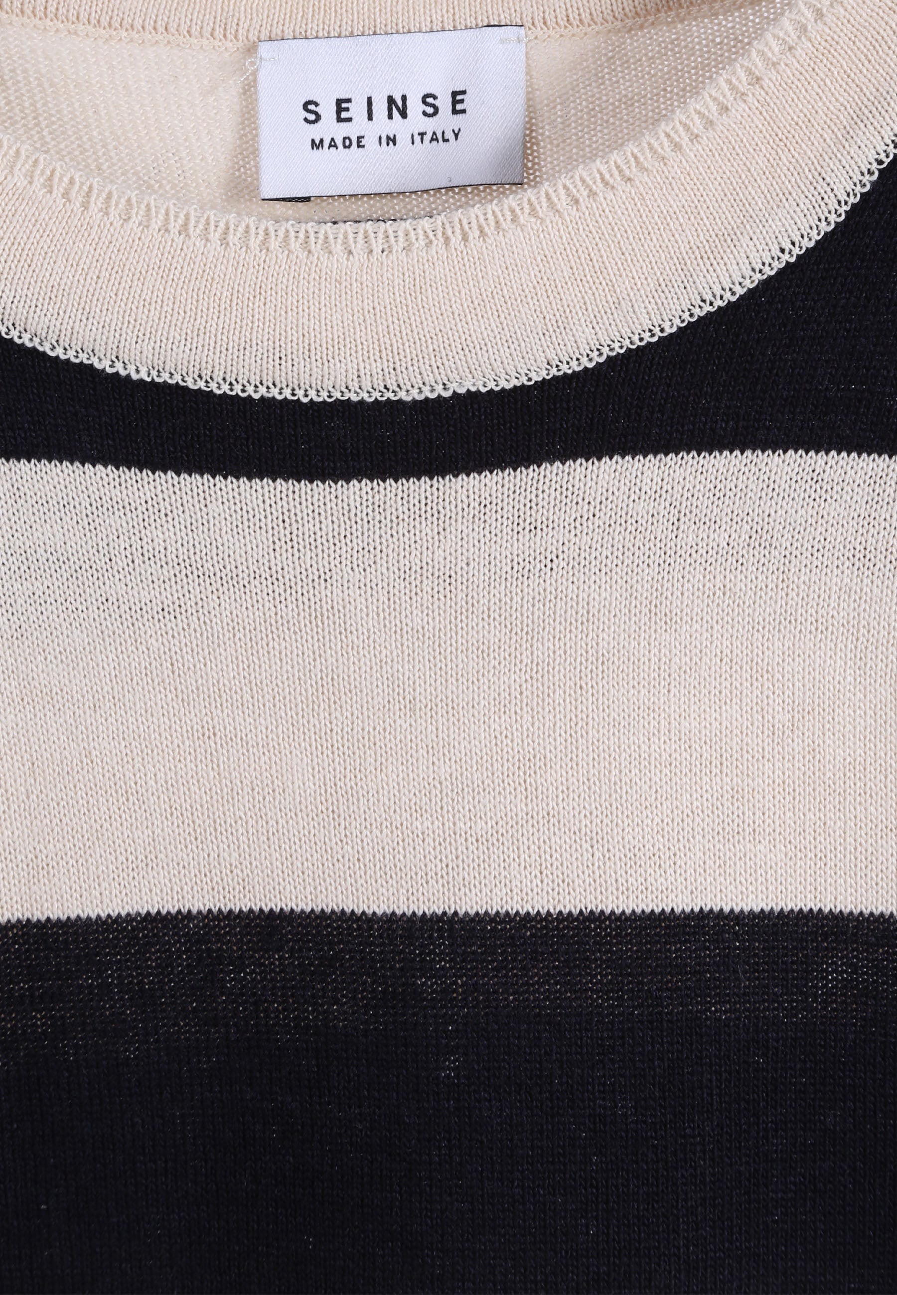 T-shirt Nero Sseinse