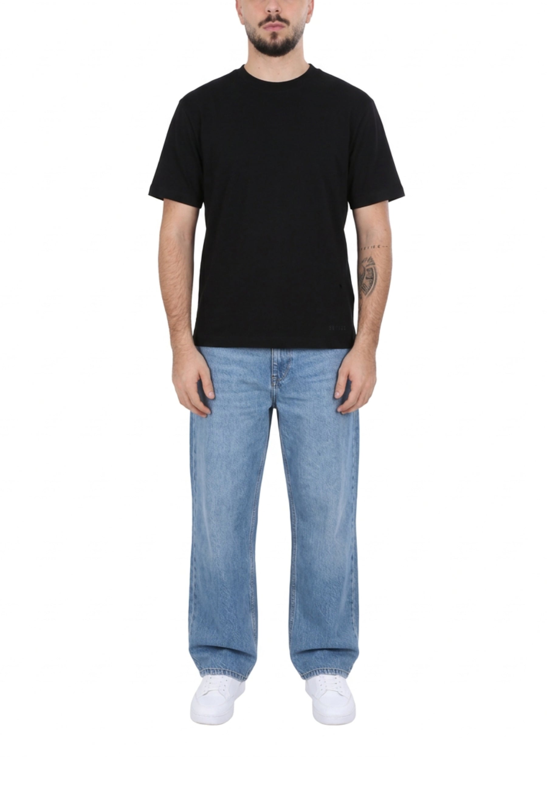 T-shirt Nero Sseinse