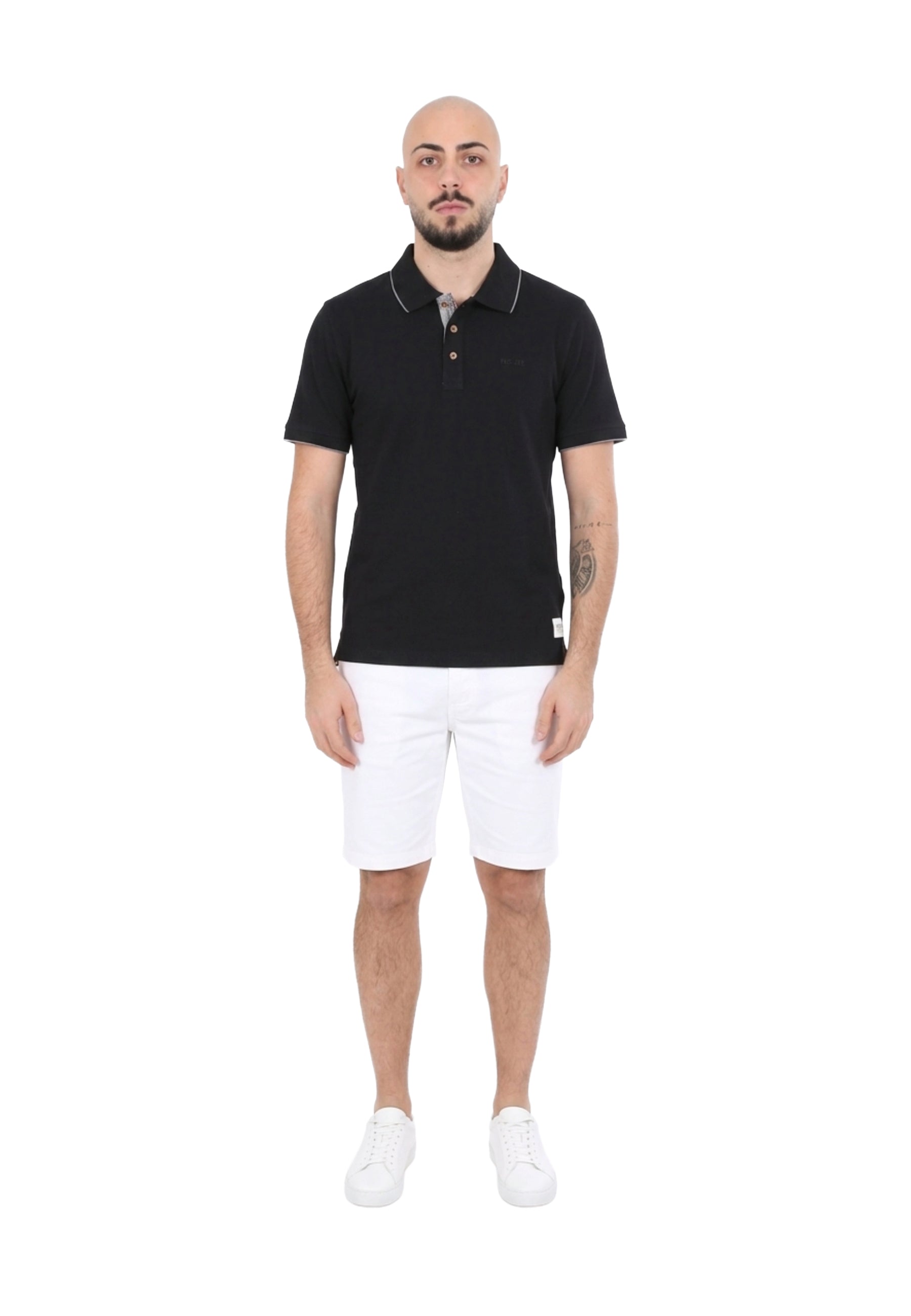 Polo Nero Yes-zee