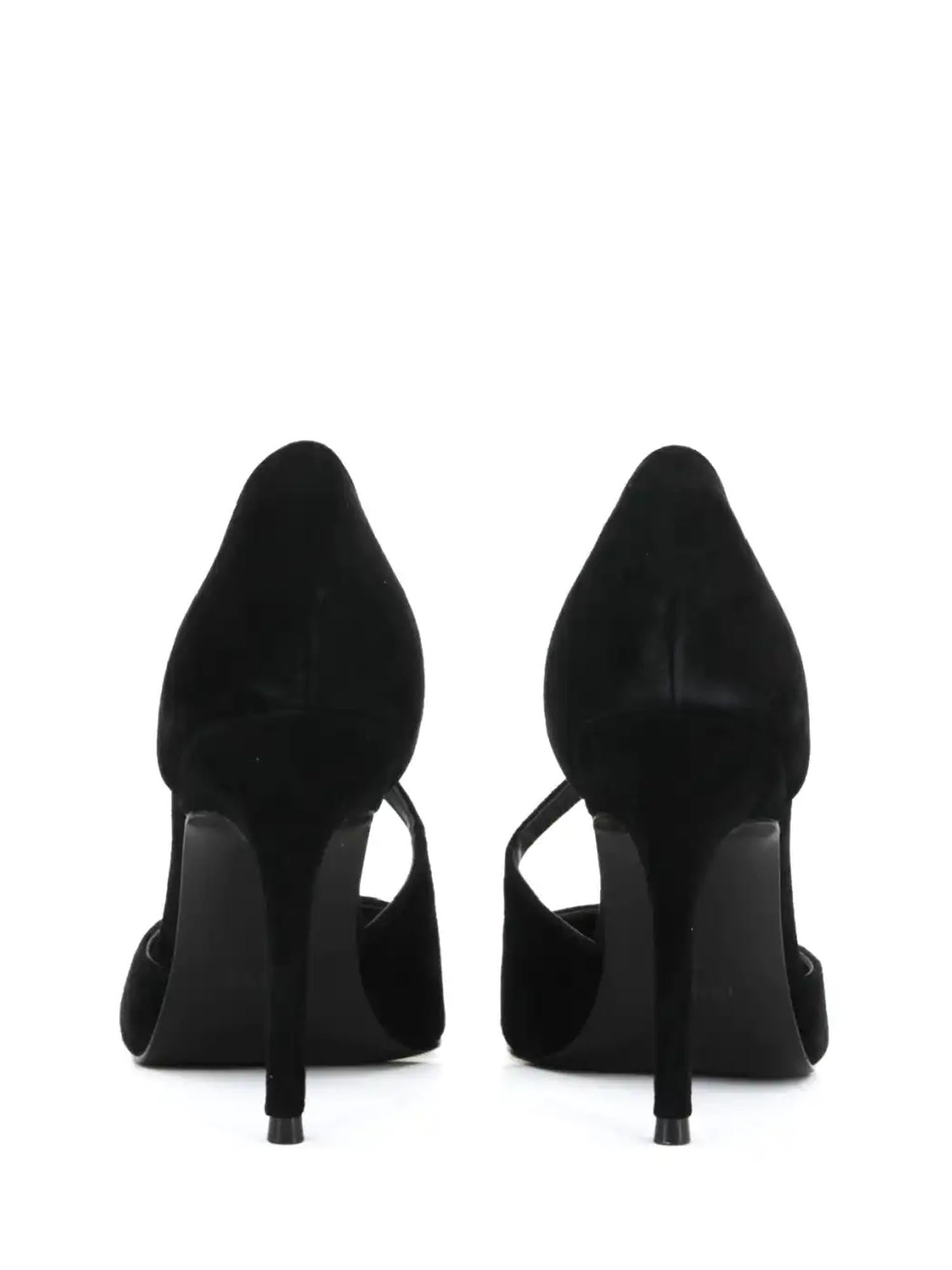 Decolleté Nero Guess