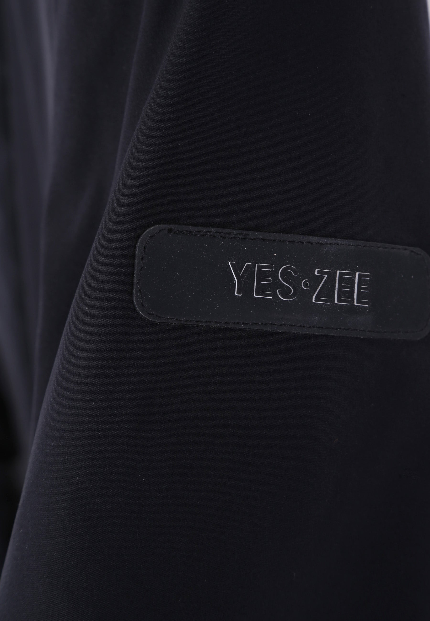 Piumini Nero Yes-zee