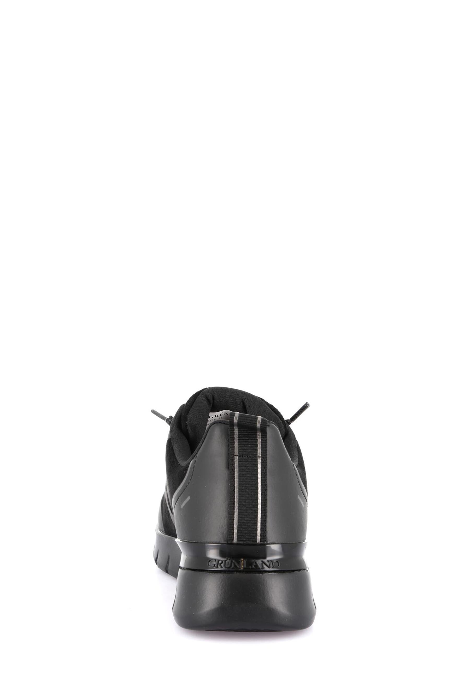 Sneakers Nero Grunland