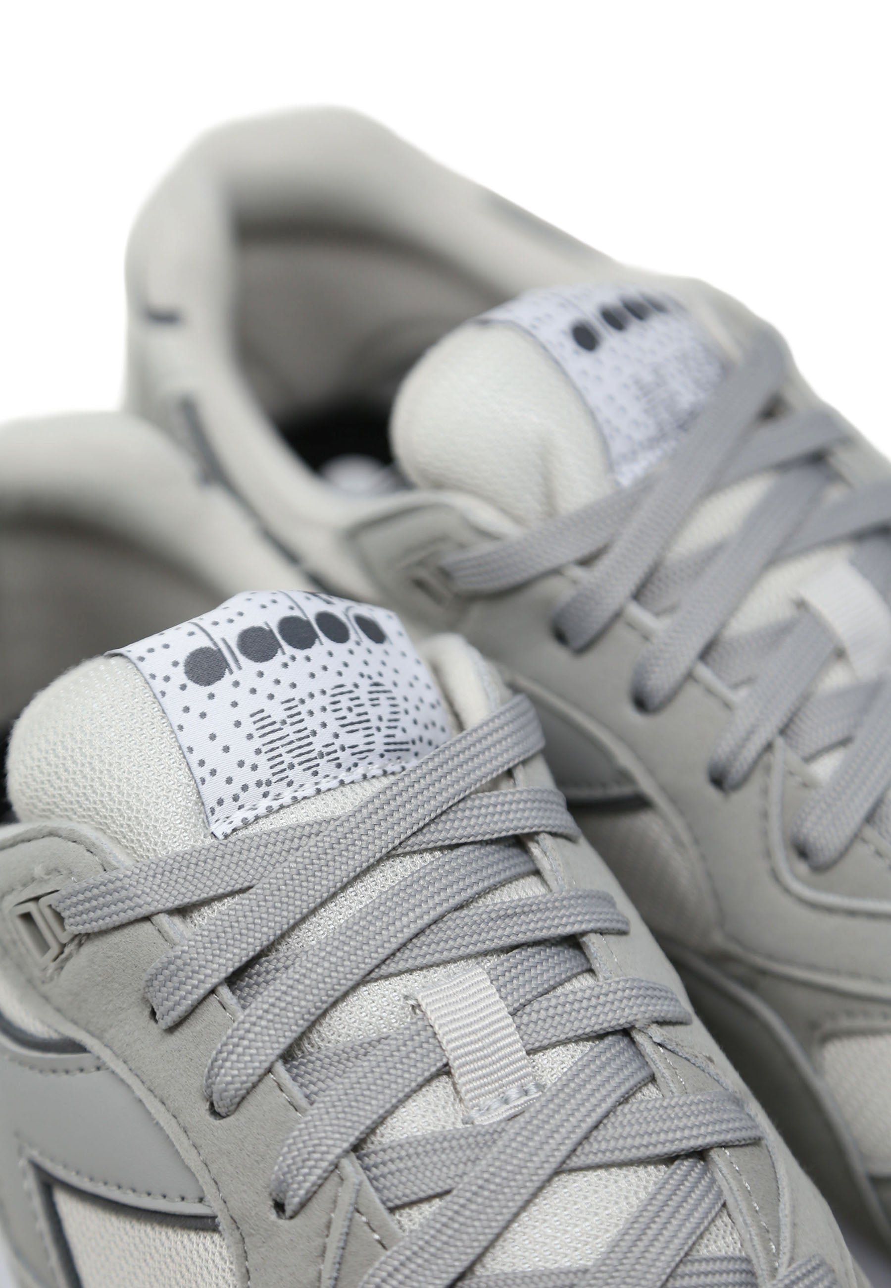 Sneakers Grigio Diadora