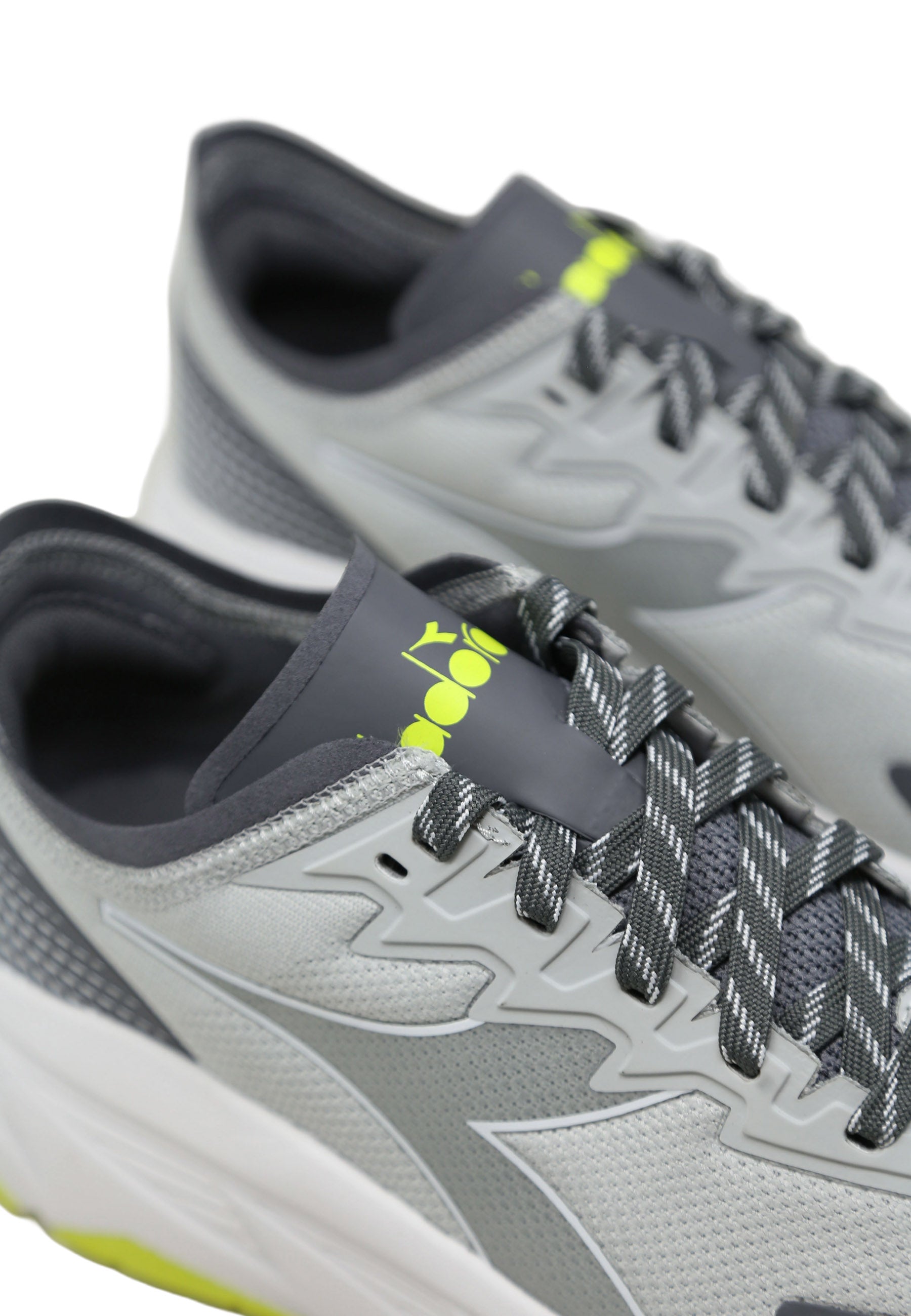Scarpe da ginnastica Grigio Diadora