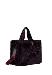 Shopper Viola Liu-jo