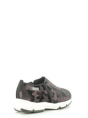 Slip-on Bordeaux Guess