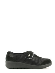 Scarpe con strappi Nero Grunland