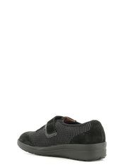 Scarpe con strappi Nero Grunland