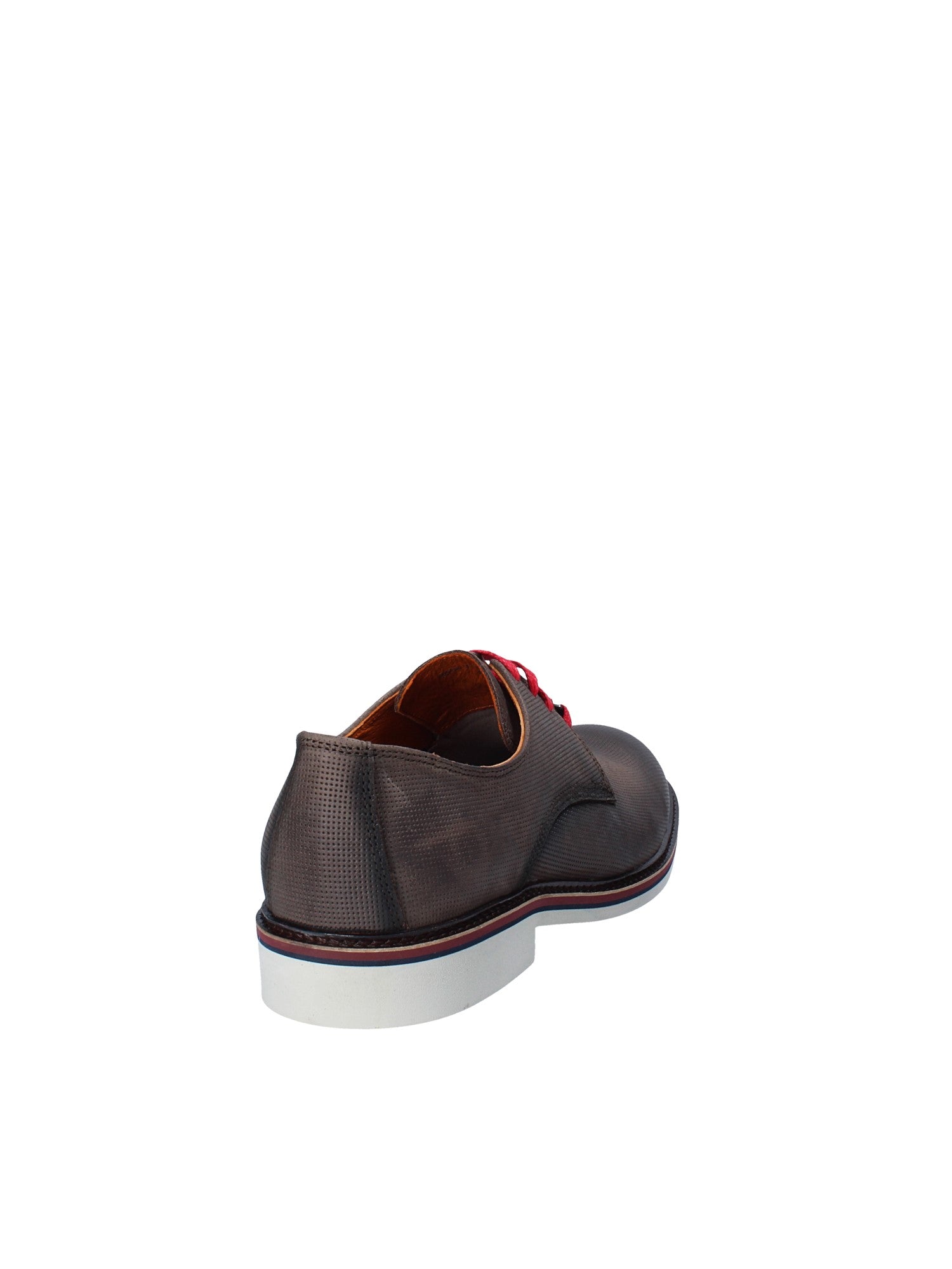 Francesine Marrone Ambitious