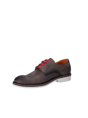 Francesine Marrone Ambitious