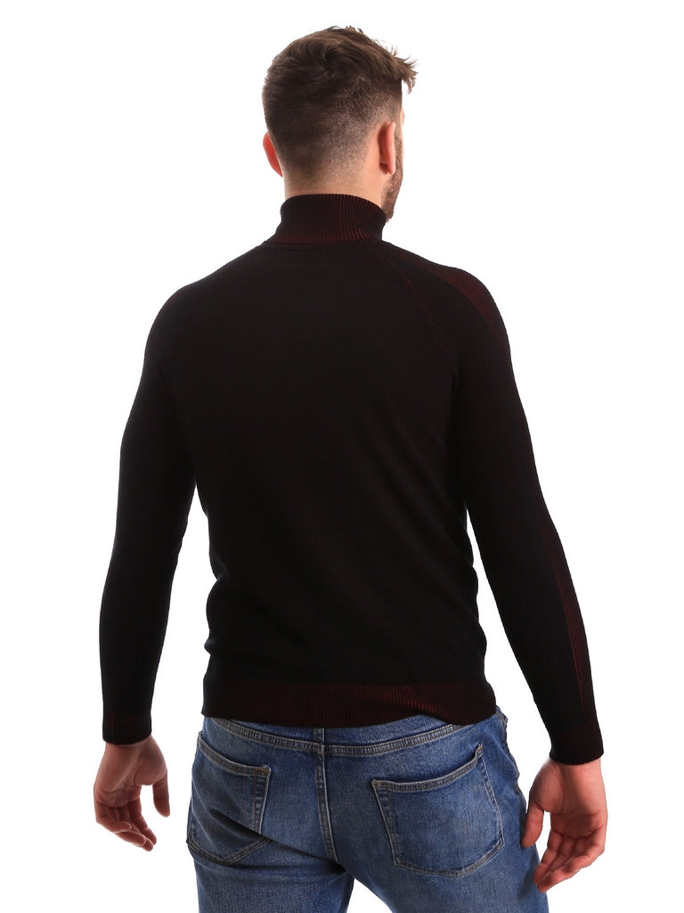 Maglie a collo alto Nero Gaudi Jeans