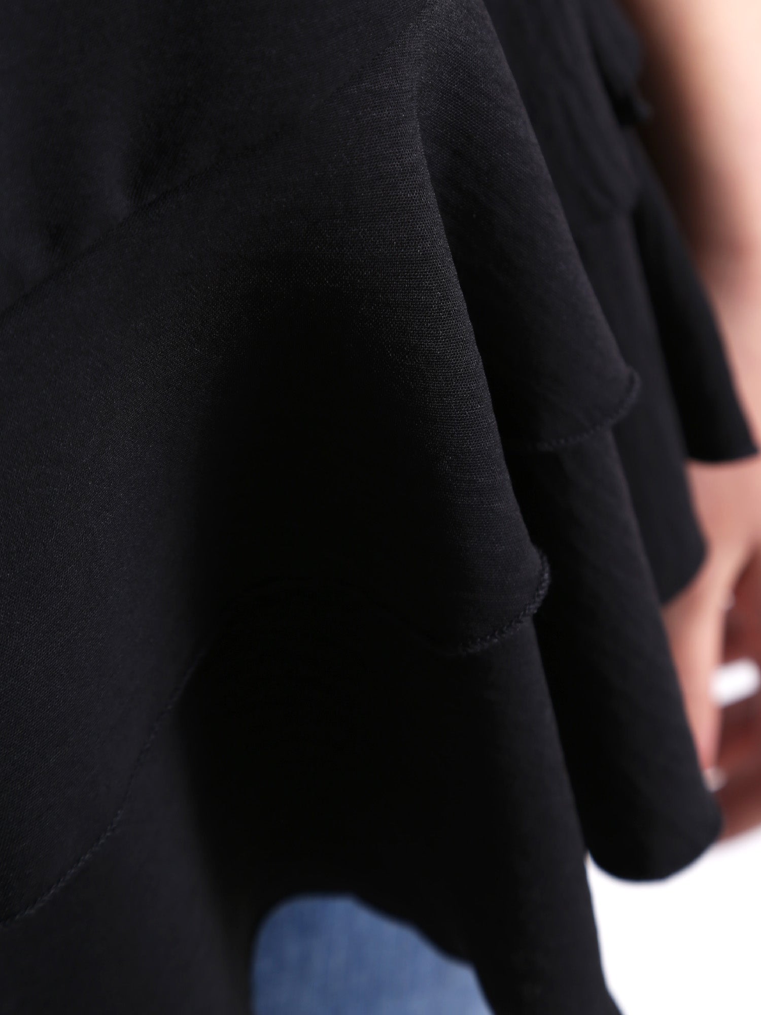 Top e canotte Nero Gaudi