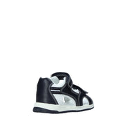 Sandali con strappi Nero Chicco