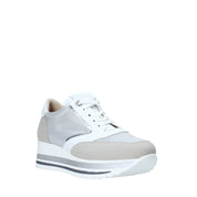 Sneakers Beige Comart