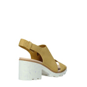 Sandali tacco Giallo Clarks