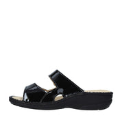 Sandali con strappi Nero Grunland