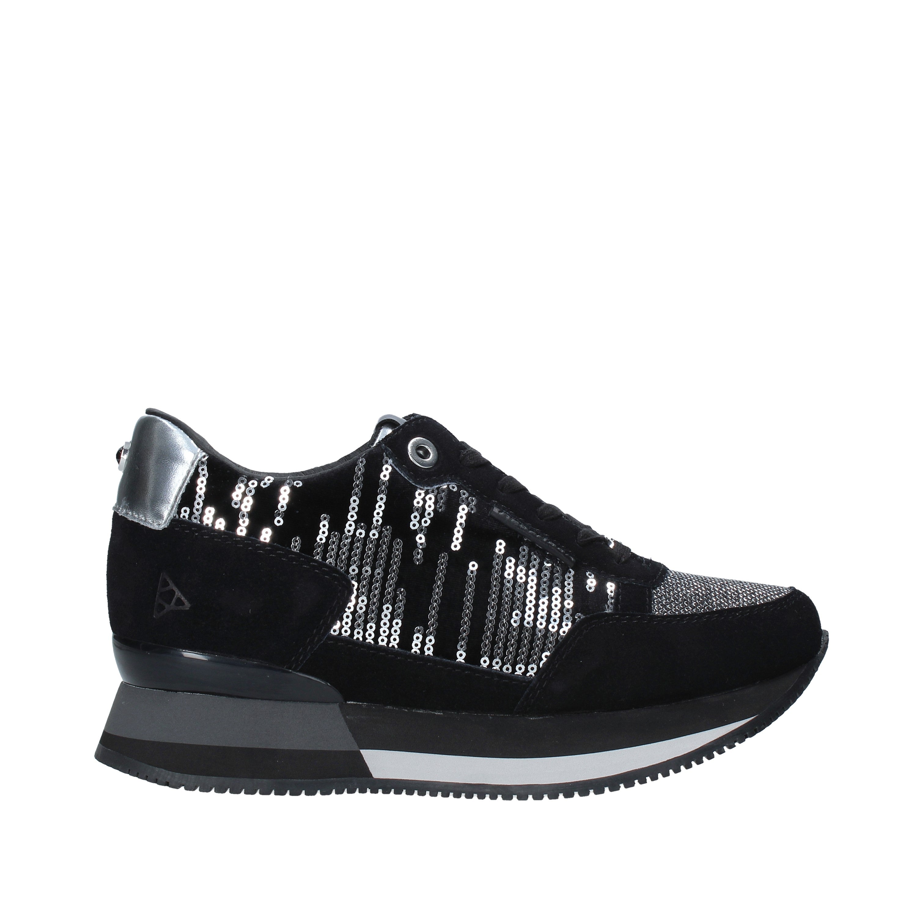 Sneakers Nero Apepazza