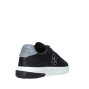 Sneakers Nero Invicta