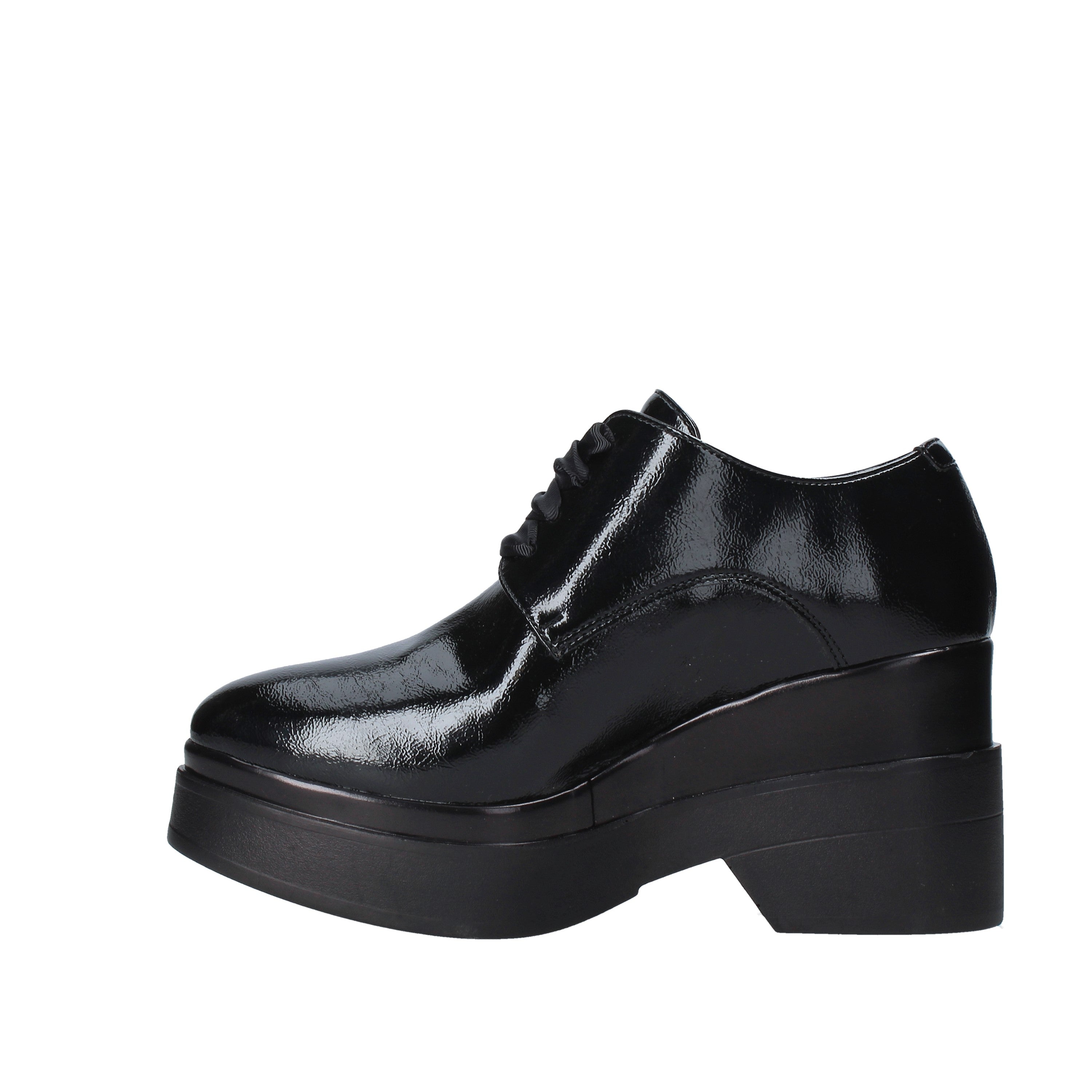 Francesine Nero Pregunta