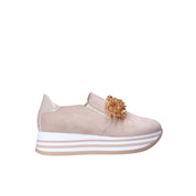 Slip-on Beige Grace Shoes