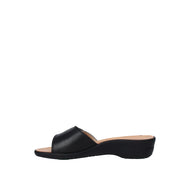 Sandali con strappi Nero Susimoda