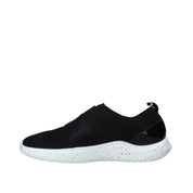 Slip-on Nero Clarks