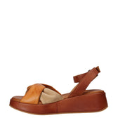 Sandali zeppa Marrone Sshady