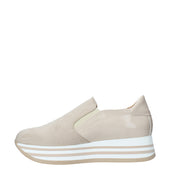 Slip-on Beige Grace Shoes
