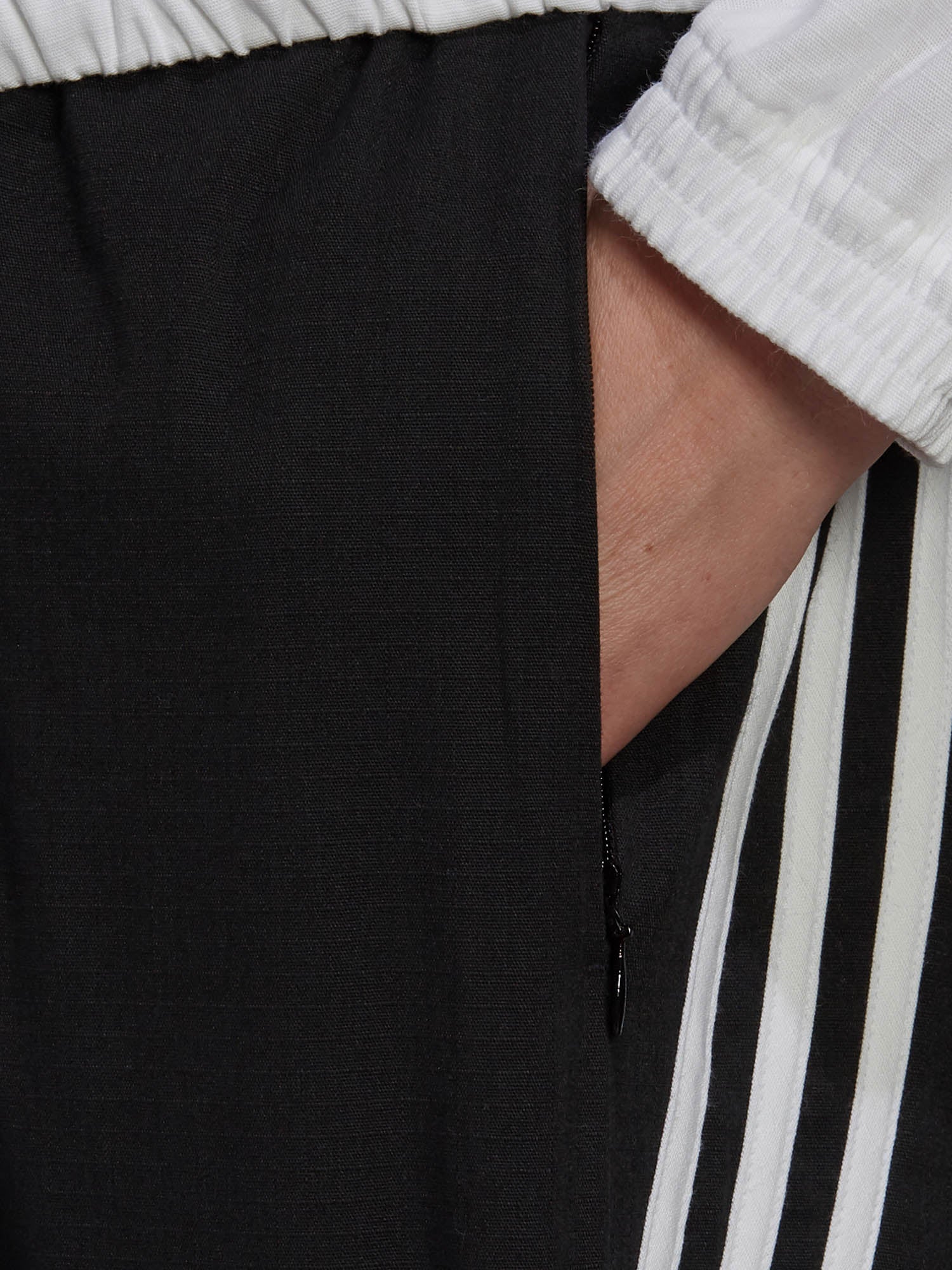 Pantaloni sportivi Nero Adidas Performance