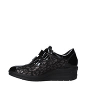 Scarpe con strappi Nero Enval