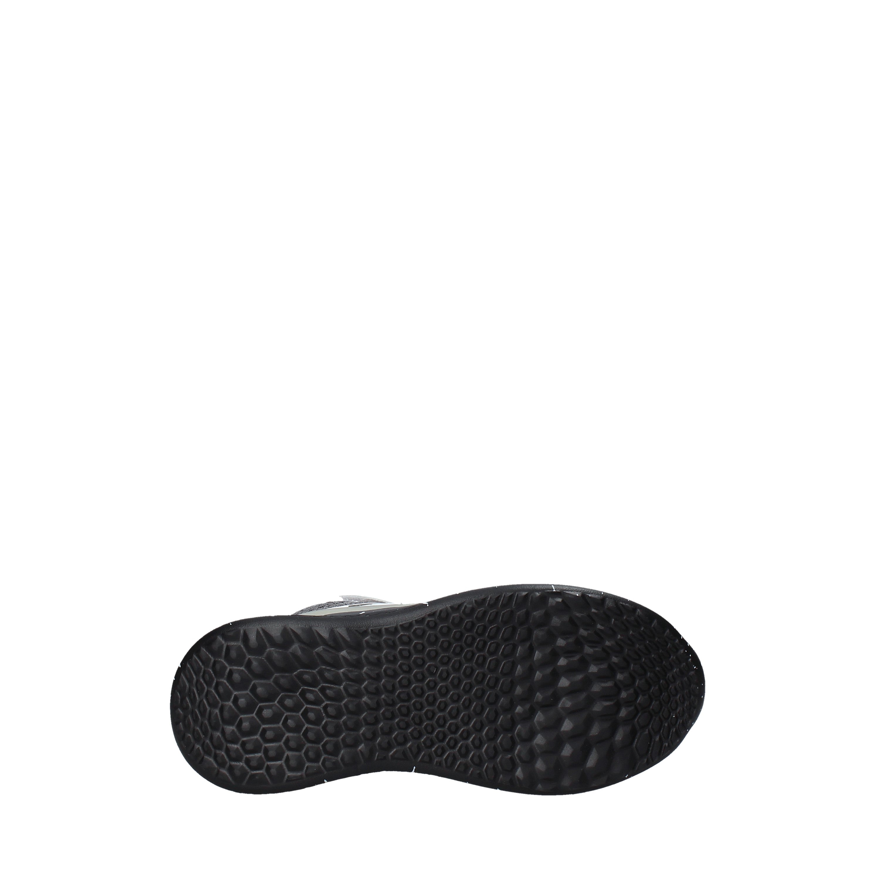 Scarpe con strappi Nero Primigi