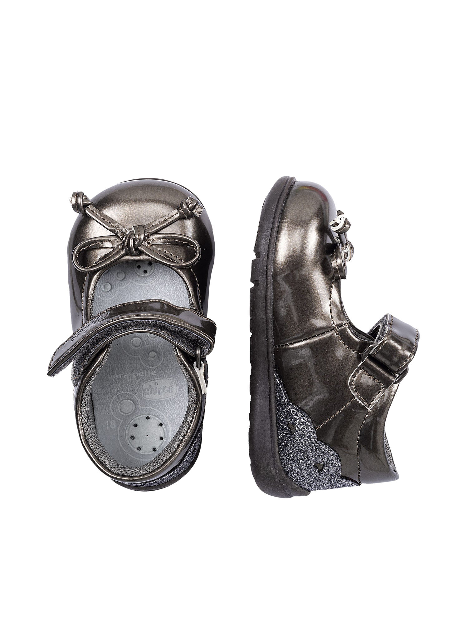 Sandali con strappi Marrone Chicco