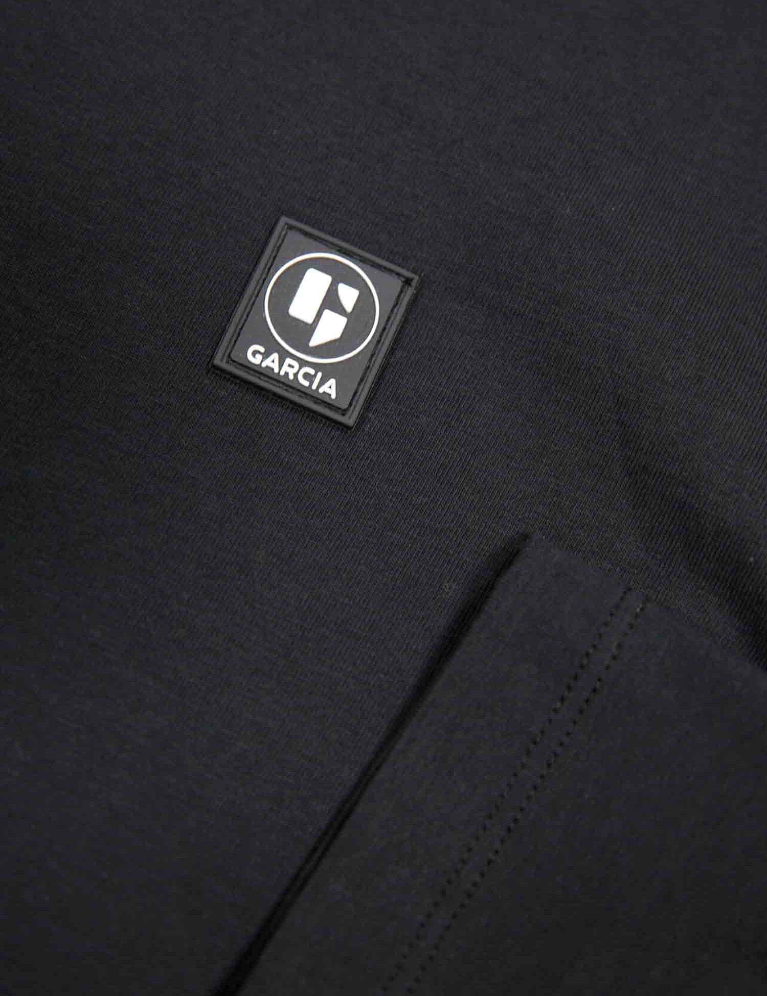 T-shirt Nero Garcia