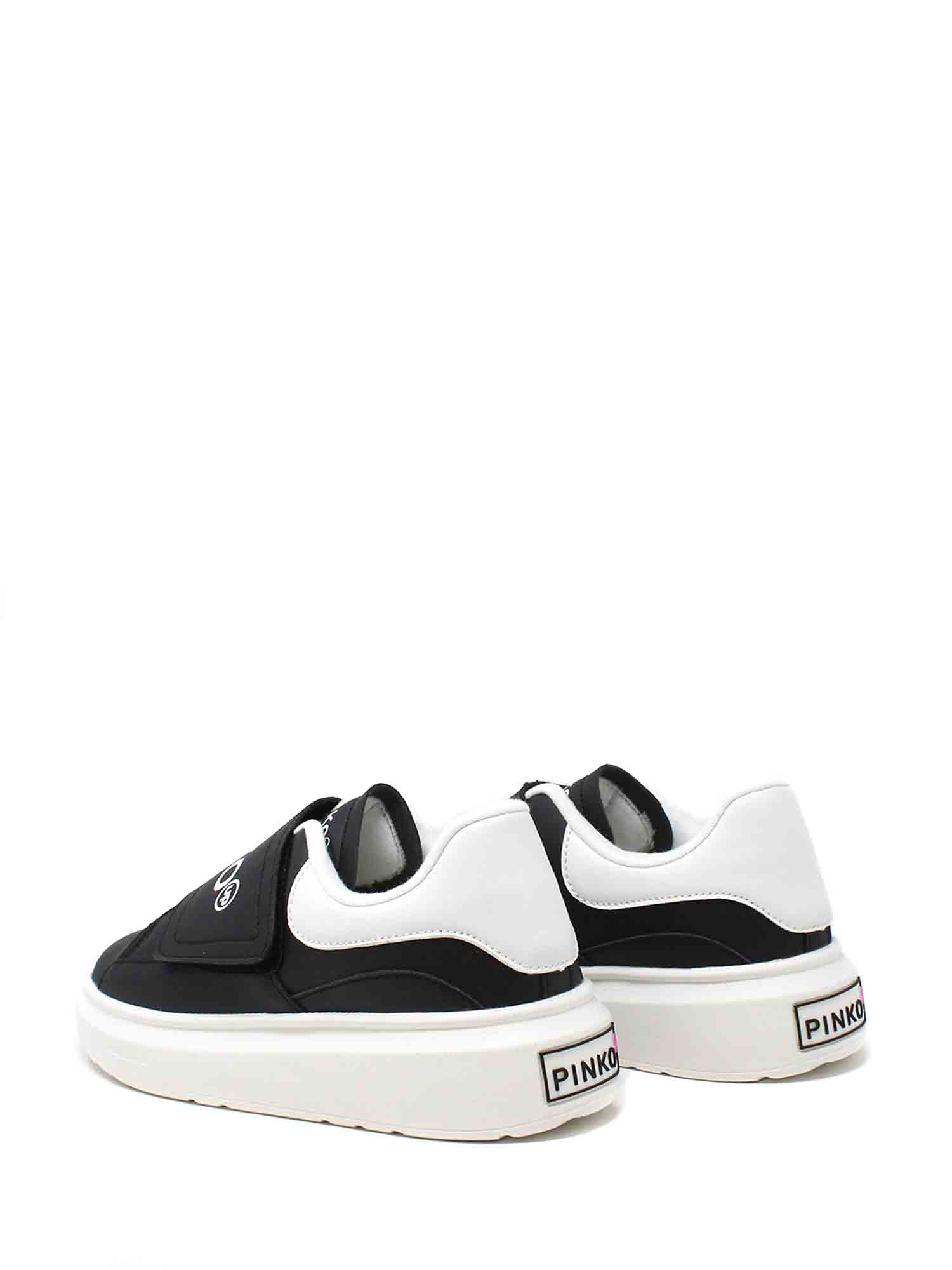 Scarpe con strappi Nero Pinko