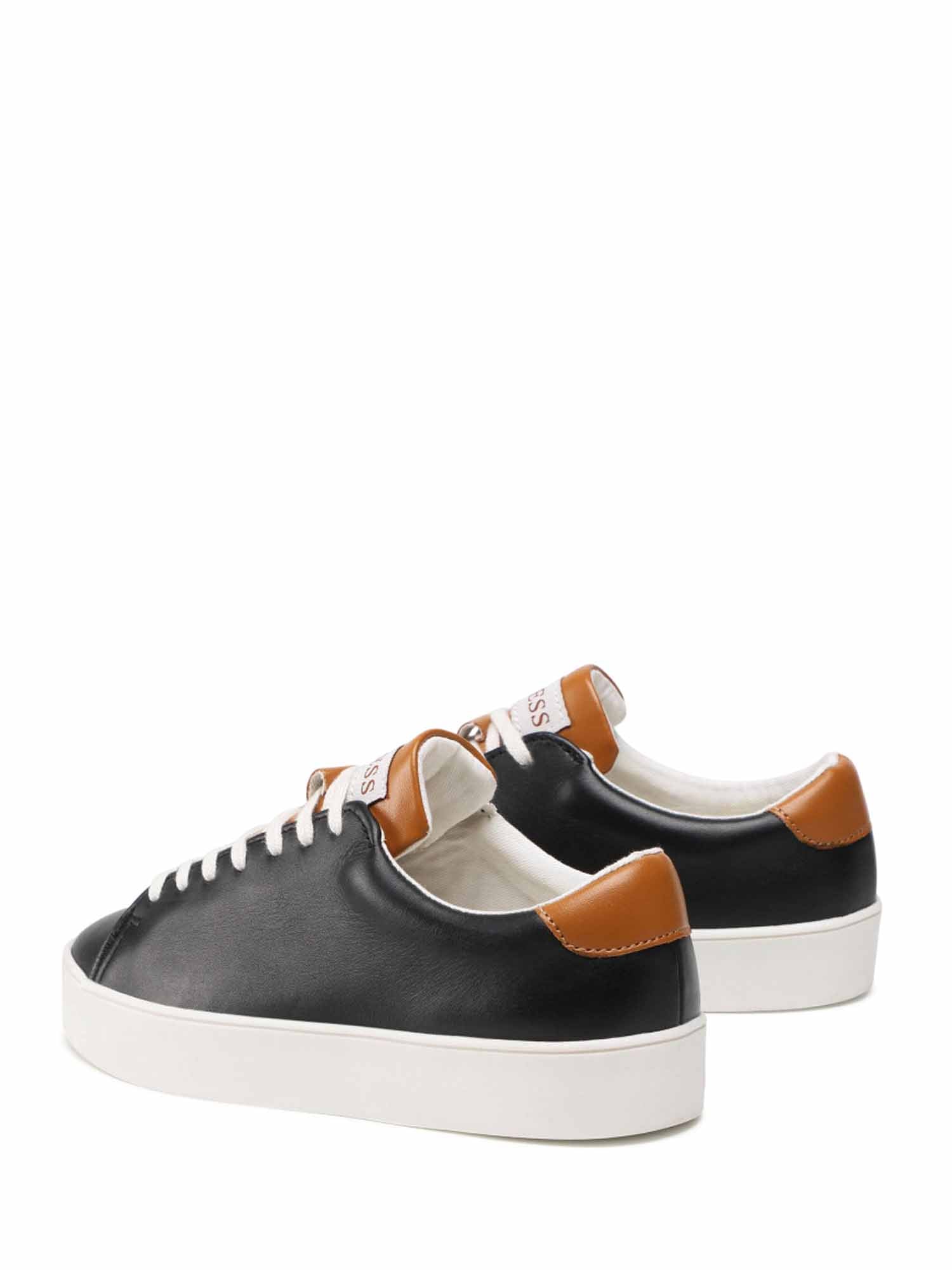 Sneakers Nero Guess