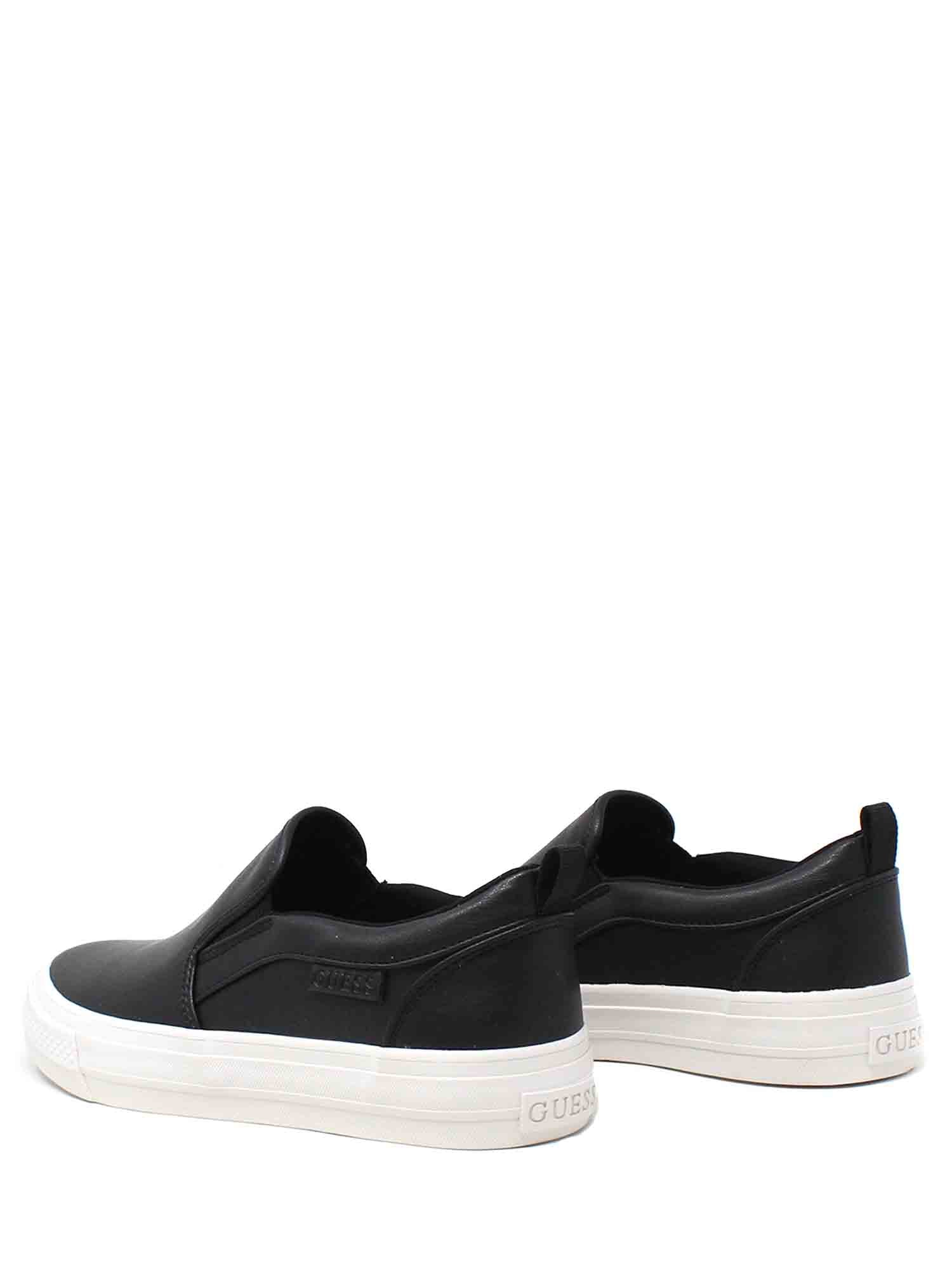 Slip-on Nero Guess