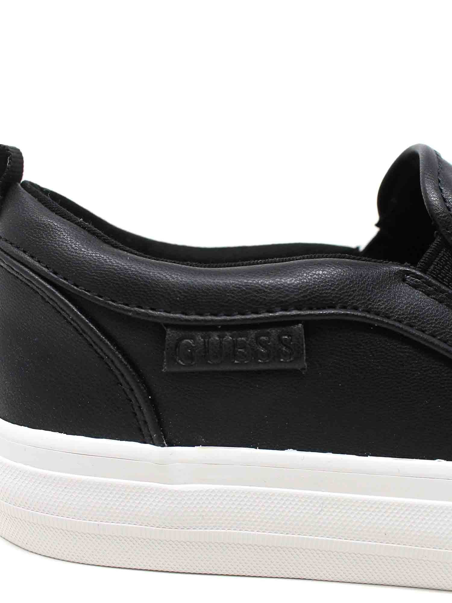 Slip-on Nero Guess