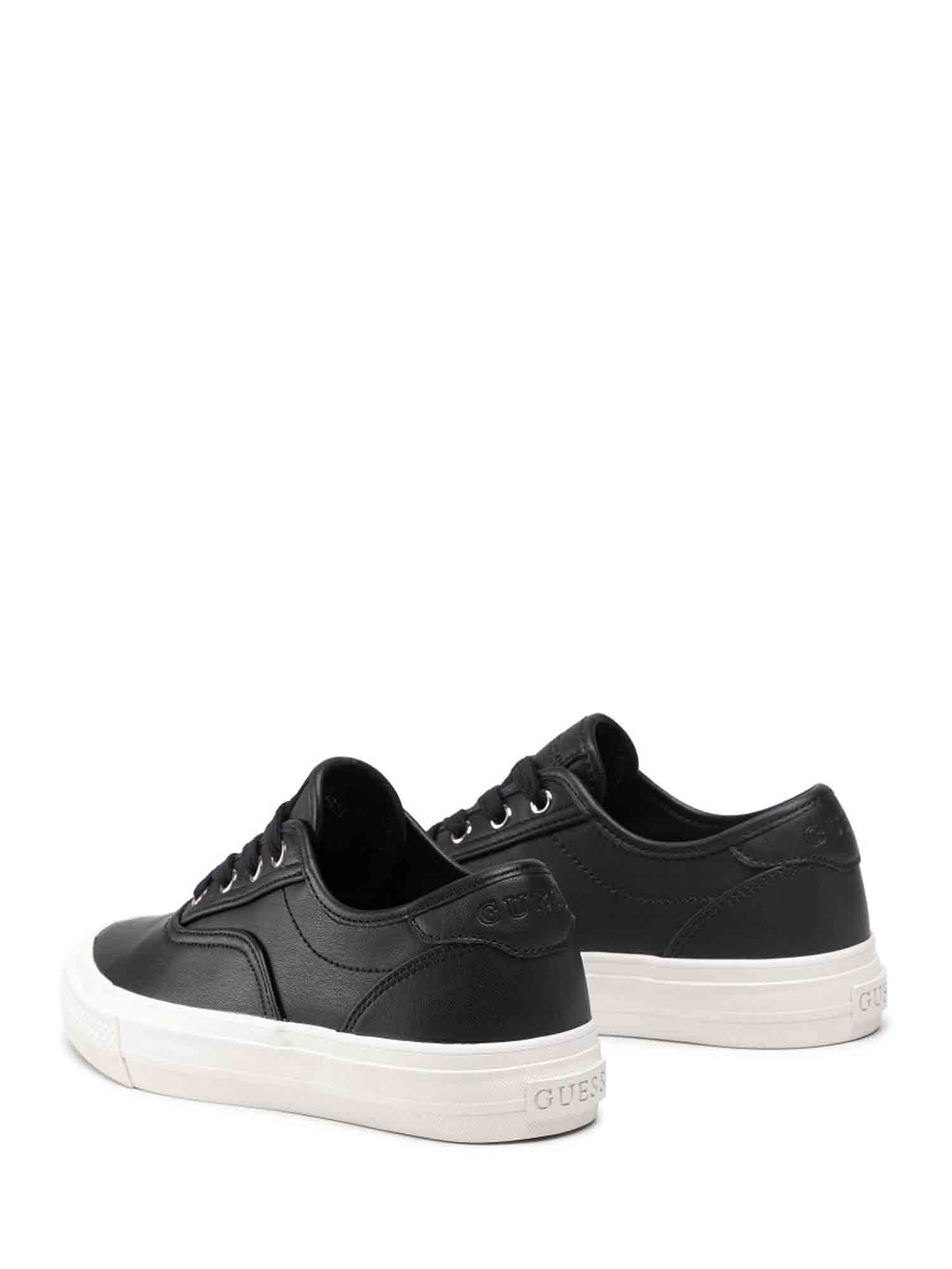 Sneakers Nero Guess