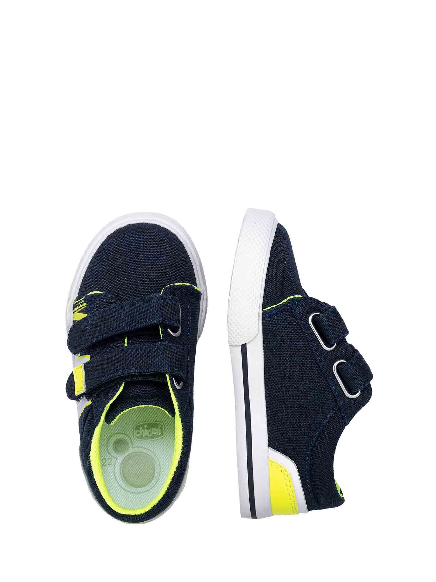 Scarpe con strappi Blu Chicco